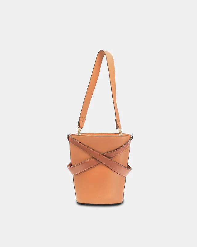 Vegan Leather Bucket Bag in Light Gray for the Ethical FashionistaCage Bucket Bag – CARAMEL & TAN