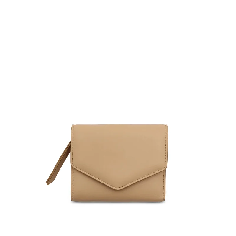 Four Stitch Tri-Fold Wallet in Nude