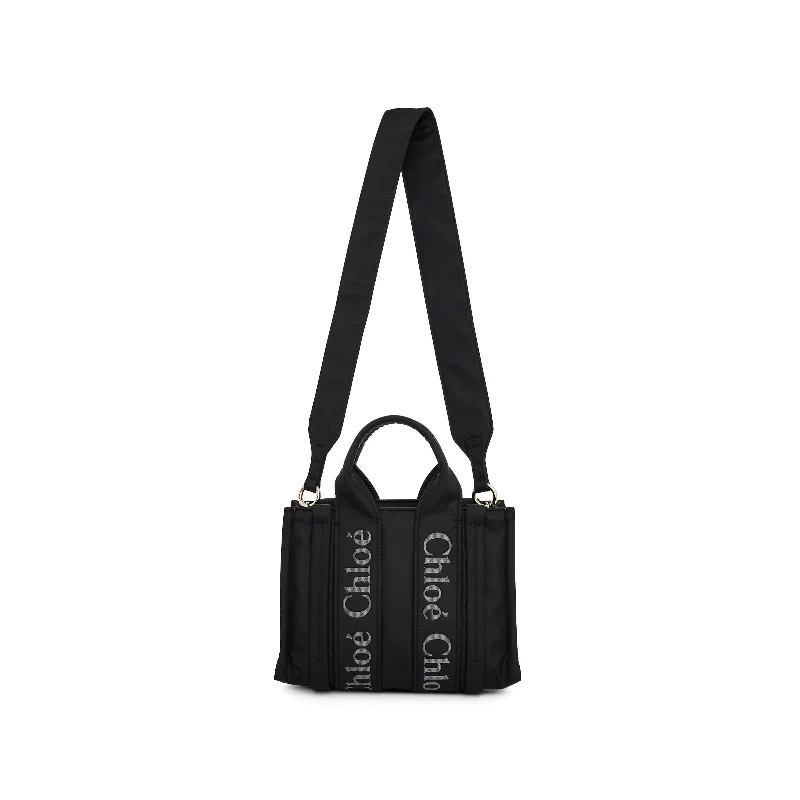 Faux Fur - Trimmed Tote Bag in White for a Cozy Winter LookSmall Woody Tote Bag in Black